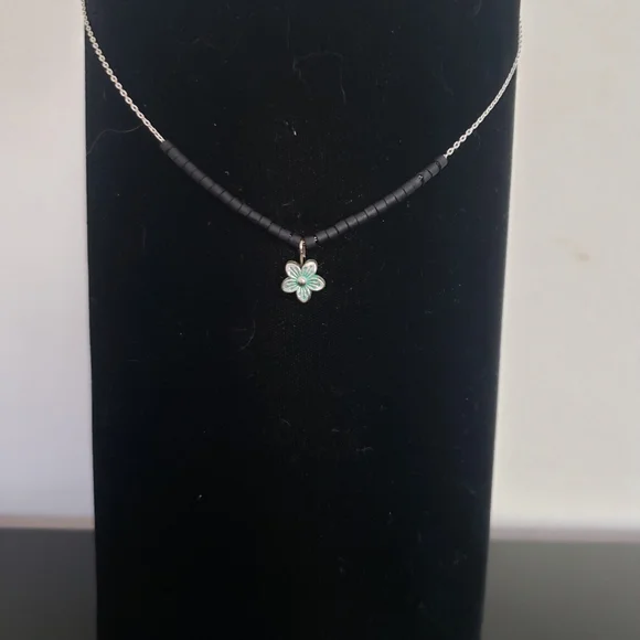 Boho Short Necklace - Picture 3 of 6